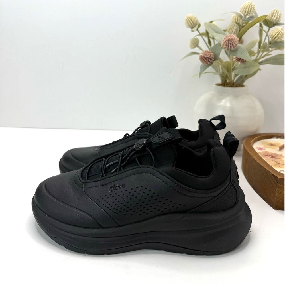 Clove Prima Nursing Sneaker Healthcare All Black Women 6/Men 4.5